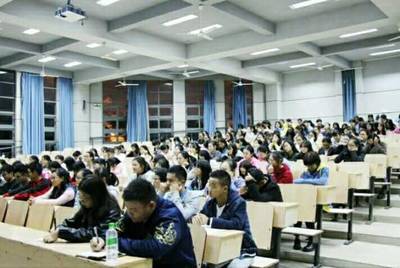 與教育的未來相遇 岳麓教育的智慧革新