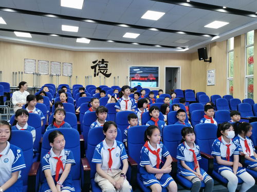 周南梅溪湖學(xué)子成為生態(tài)文明建設(shè)的少年力量——岳麓教育的新篇章